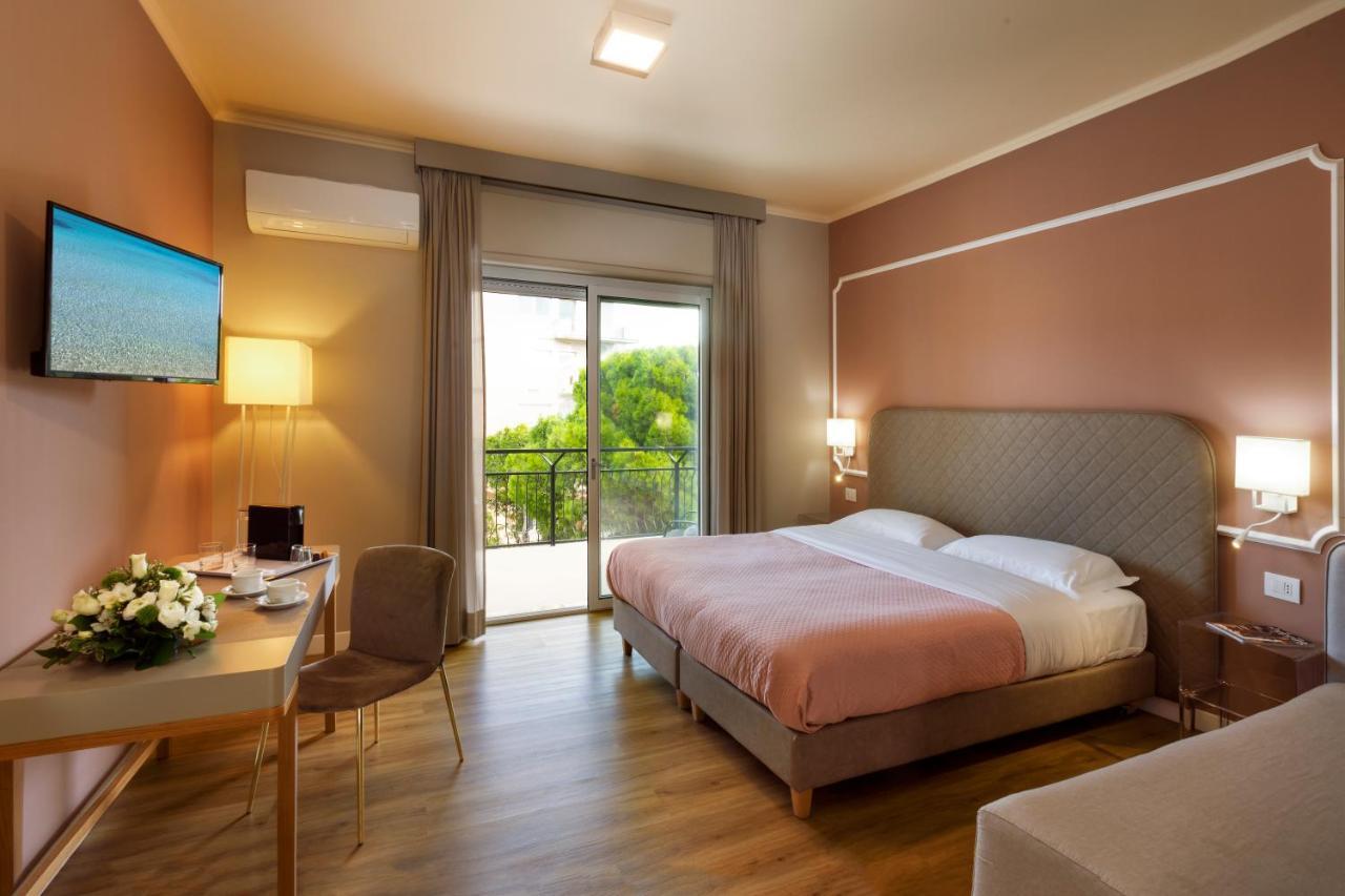 Mercury Rooms Каляри Екстериор снимка